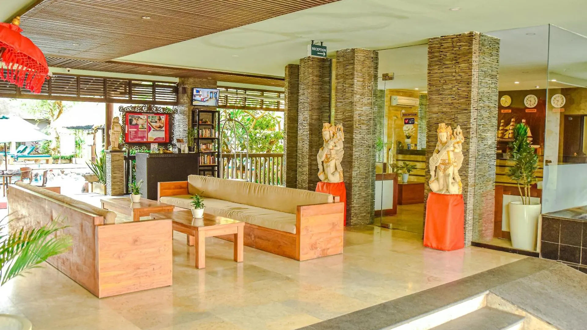 Hotel The Lokha Legian Resort & Spa